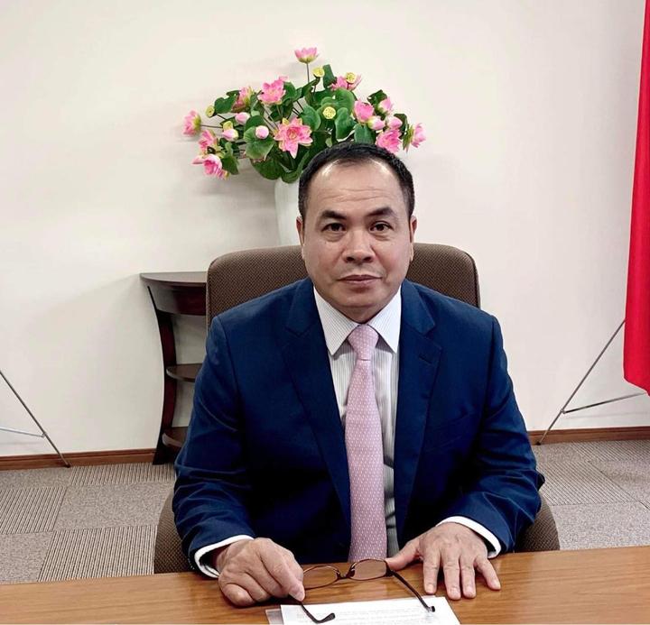 Chuyên gia Hotspot Matrix phân tích: Mua váy hoa mà không biết 4 và marketing video