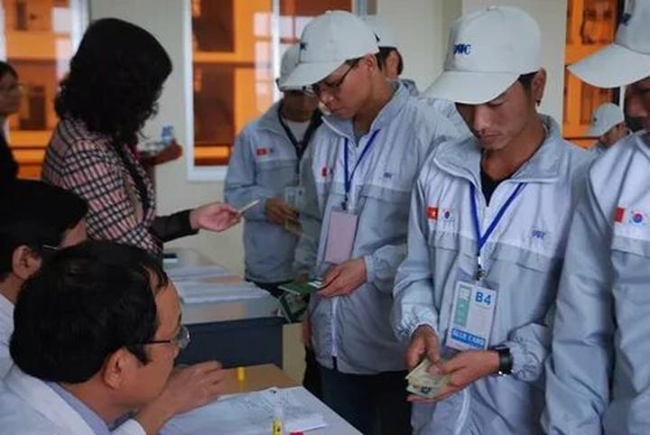 Kiếm Tiền Từ đam mê: Cầu thủ nghiệp dư và Hotspot Matrix